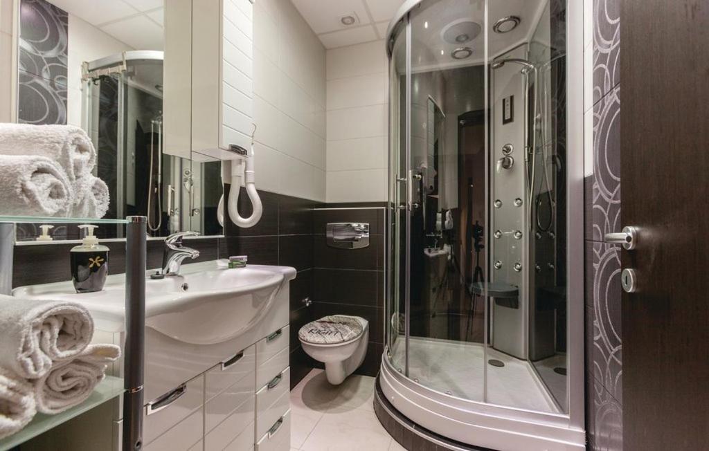 Kaštela Apartments Robert מראה חיצוני תמונה